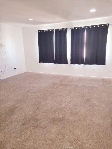 2130 Willowbrook, Perris, CA 92571