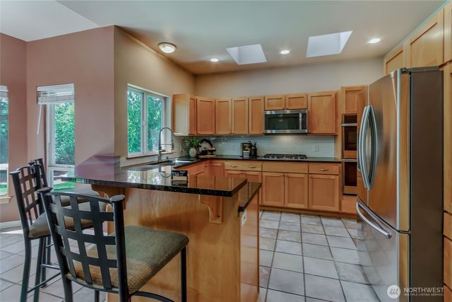 7136 Windflower Place NW, Seabeck, WA 98380