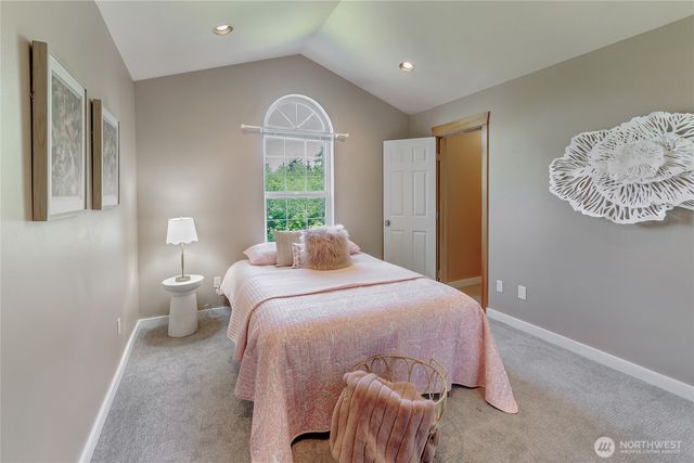 7136 Windflower Place NW, Seabeck, WA 98380