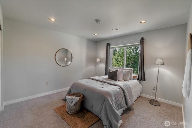 7136 Windflower Place NW, Seabeck, WA 98380