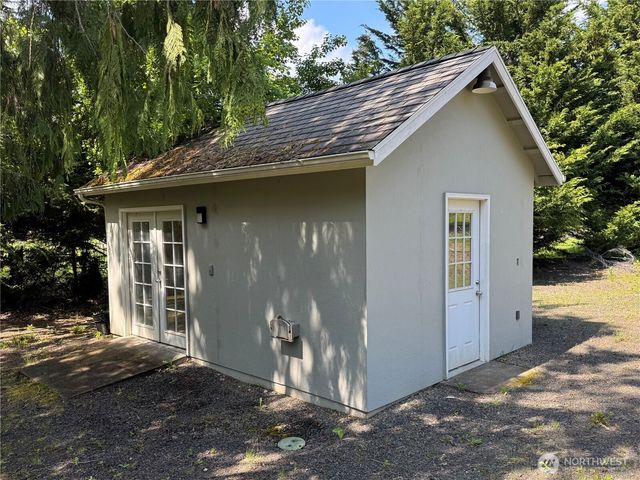7136 Windflower Place NW, Seabeck, WA 98380
