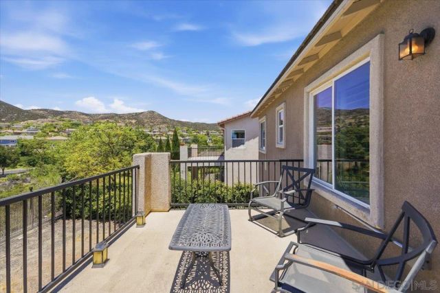 35679 Bowervine PLace, Murrieta, CA 92562