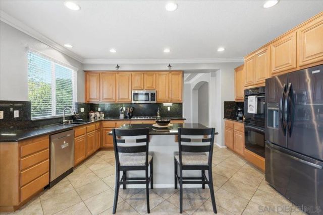 35679 Bowervine PLace, Murrieta, CA 92562