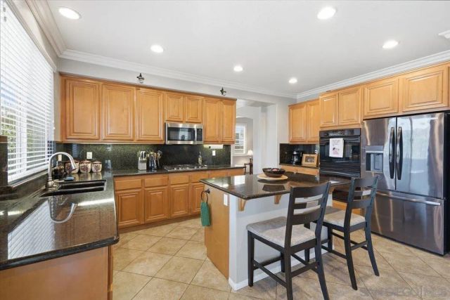 35679 Bowervine PLace, Murrieta, CA 92562