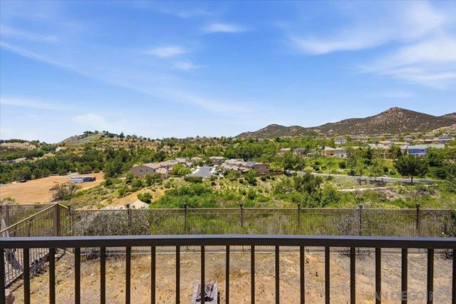 35679 Bowervine PLace, Murrieta, CA 92562