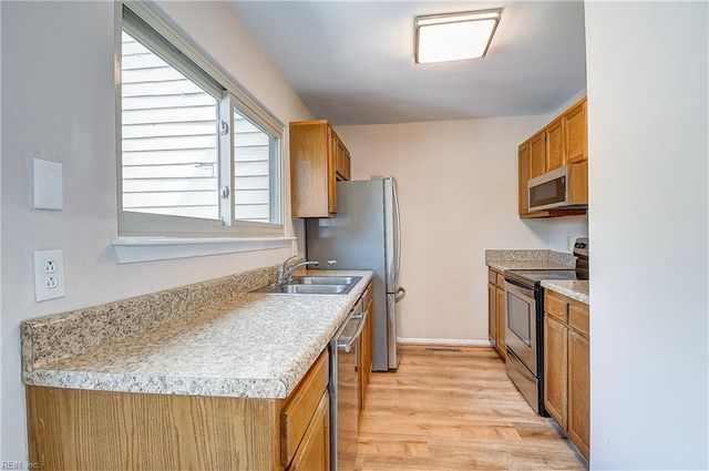 2210 Wood Ibis WAY, Virginia Beach, VA 23455