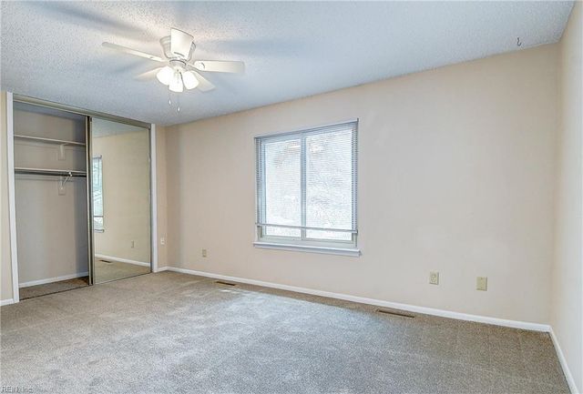 2210 Wood Ibis WAY, Virginia Beach, VA 23455