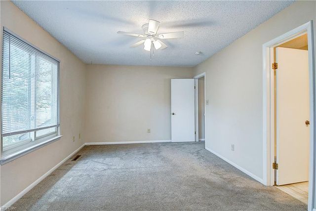 2210 Wood Ibis WAY, Virginia Beach, VA 23455