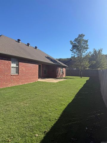 3 Zadie Court, Searcy, AR 72143