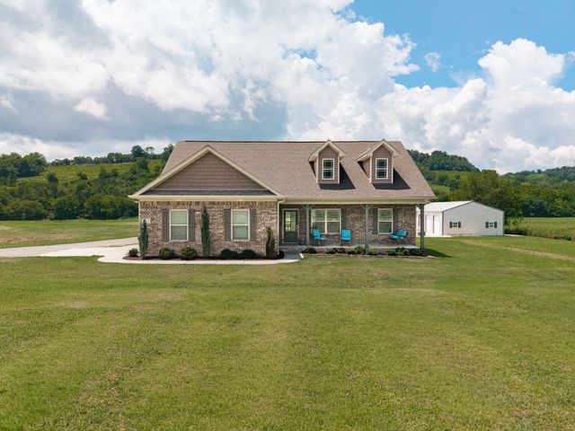 732 Shelbyville Hwy, Fayetteville, TN 37334