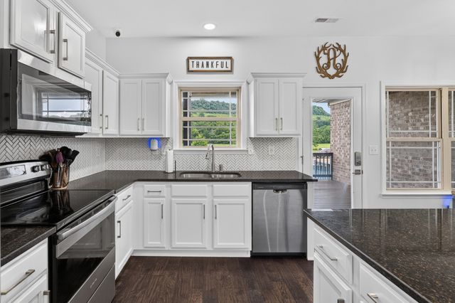 732 Shelbyville Hwy, Fayetteville, TN 37334