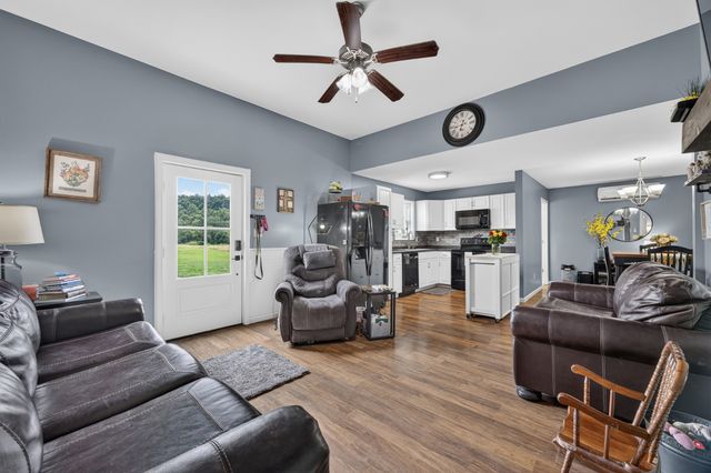 732 Shelbyville Hwy, Fayetteville, TN 37334