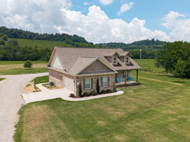 732 Shelbyville Hwy, Fayetteville, TN 37334
