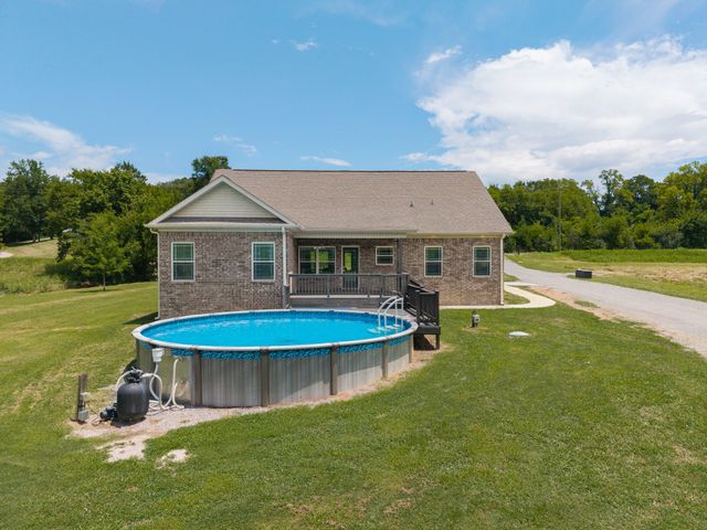 732 Shelbyville Hwy, Fayetteville, TN 37334
