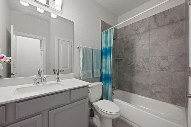 159 Mount Locke RD, Dripping Springs, TX 78620