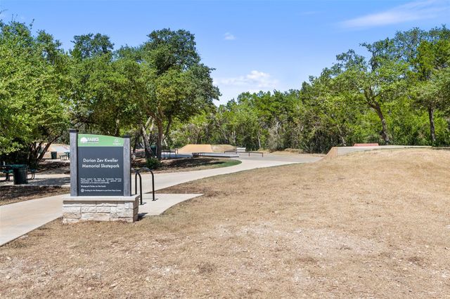 159 Mount Locke RD, Dripping Springs, TX 78620