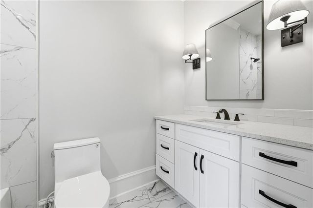 10765 Shallowford Road, Roswell, GA 30075