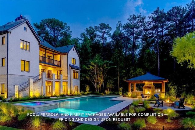 10765 Shallowford Road, Roswell, GA 30075
