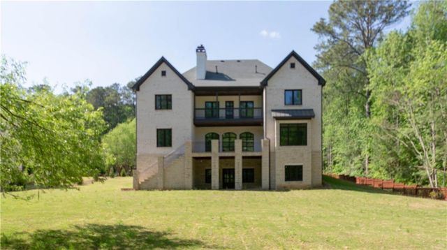 10765 Shallowford Road, Roswell, GA 30075