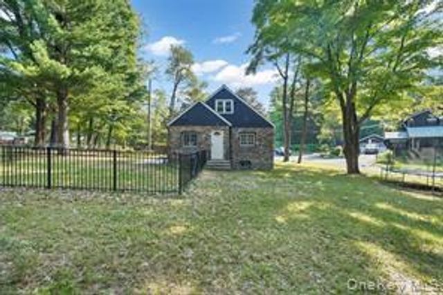 3 Boyles Court, Monroe, NY 10950