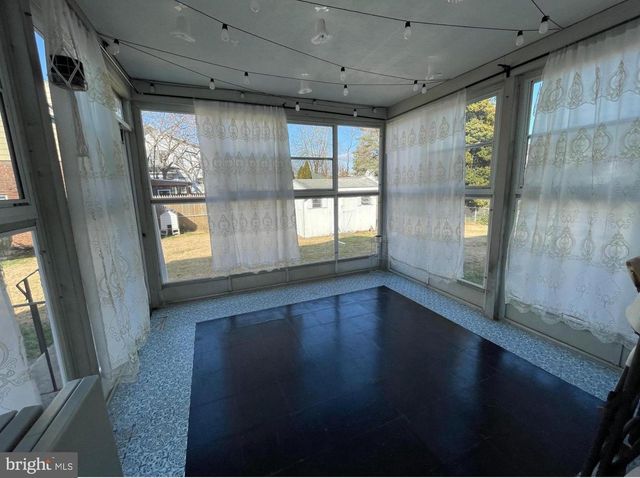 4705 CAMDEN AVE, Pennsauken, NJ 08110