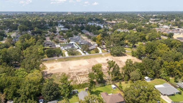 4635 Floynell Dr, Saint George, LA 70809