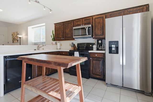 2069 Stillwater Place, Lewisville, TX 75067