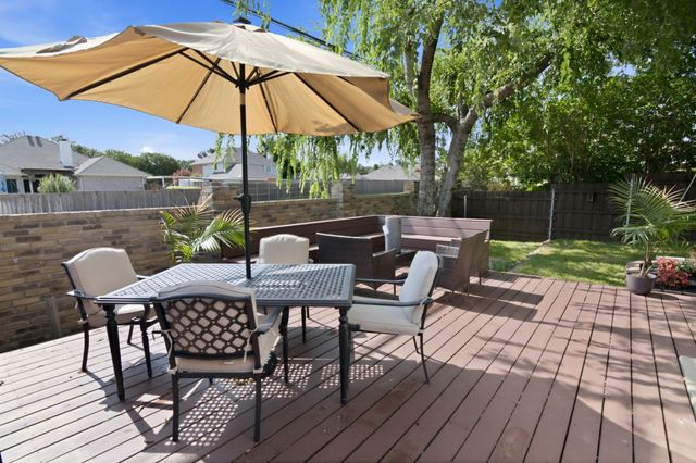 2069 Stillwater Place, Lewisville, TX 75067