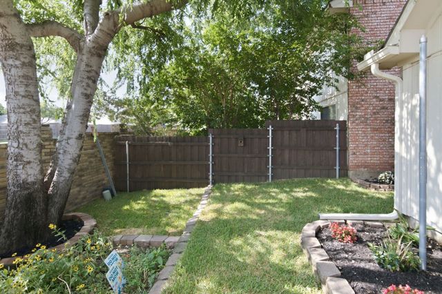 2069 Stillwater Place, Lewisville, TX 75067