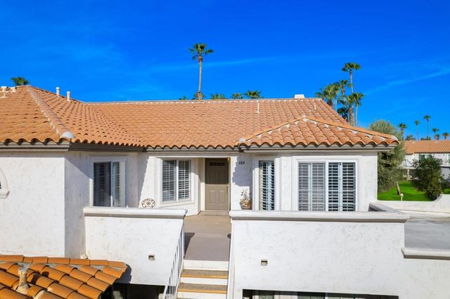 684 Vista Lago Circle N, Palm Desert, CA 92211