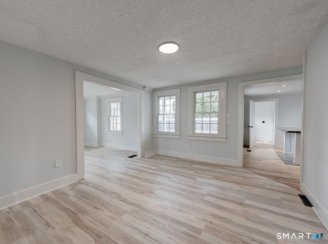 45 South Main Street, Plymouth, CT 06786