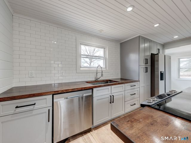 45 South Main Street, Plymouth, CT 06786