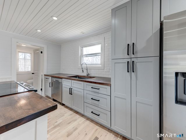 45 South Main Street, Plymouth, CT 06786