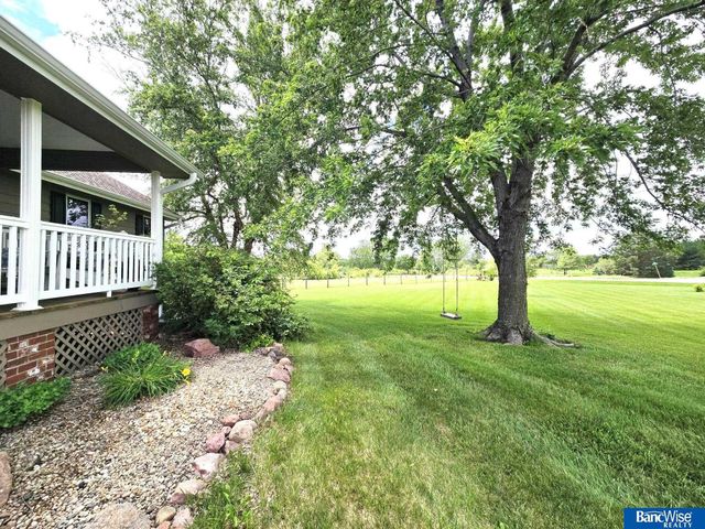 6830 SW 9 Street, Lincoln, NE 68523