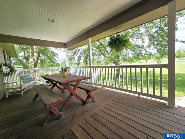 6830 SW 9 Street, Lincoln, NE 68523
