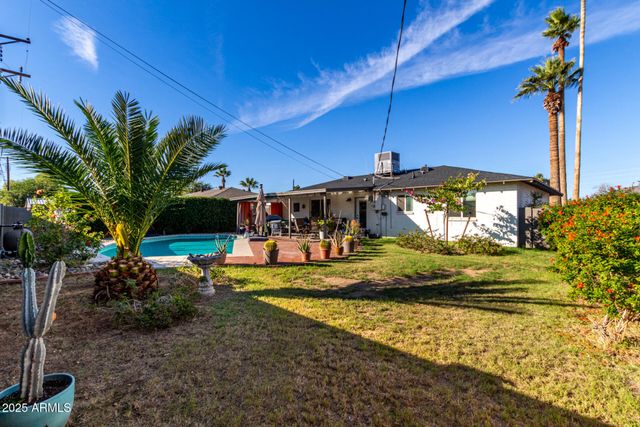 1701 W MISSION Lane, Phoenix, AZ 85021