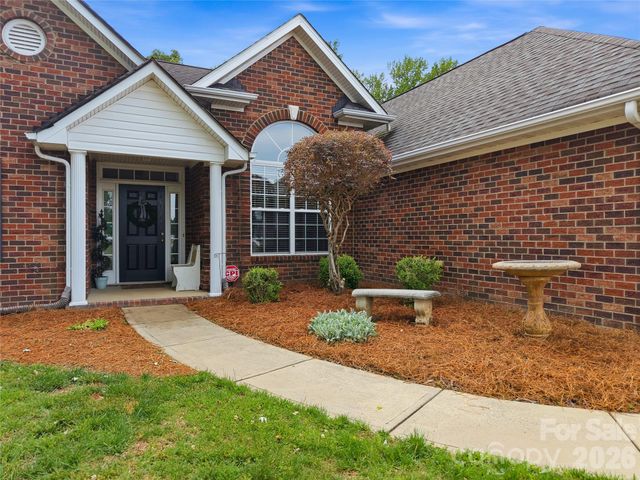 12626 Hill Pine Road, Midland, NC 28107
