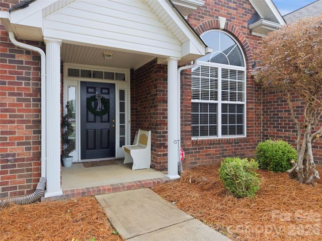 12626 Hill Pine Road, Midland, NC 28107