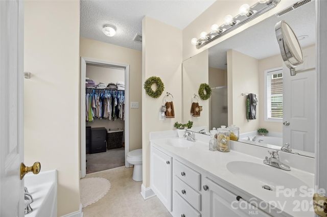 12626 Hill Pine Road, Midland, NC 28107