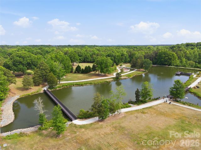 12626 Hill Pine Road, Midland, NC 28107