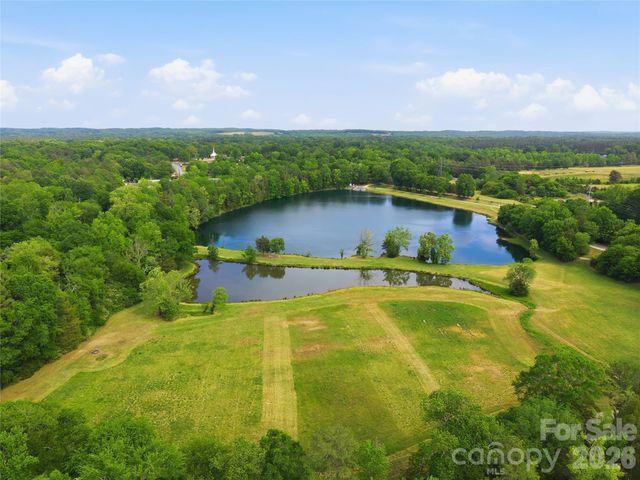 12626 Hill Pine Road, Midland, NC 28107
