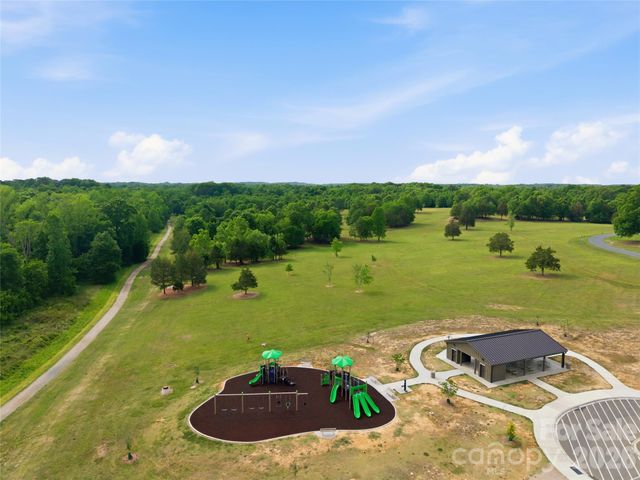 12626 Hill Pine Road, Midland, NC 28107
