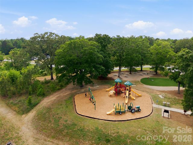 12626 Hill Pine Road, Midland, NC 28107