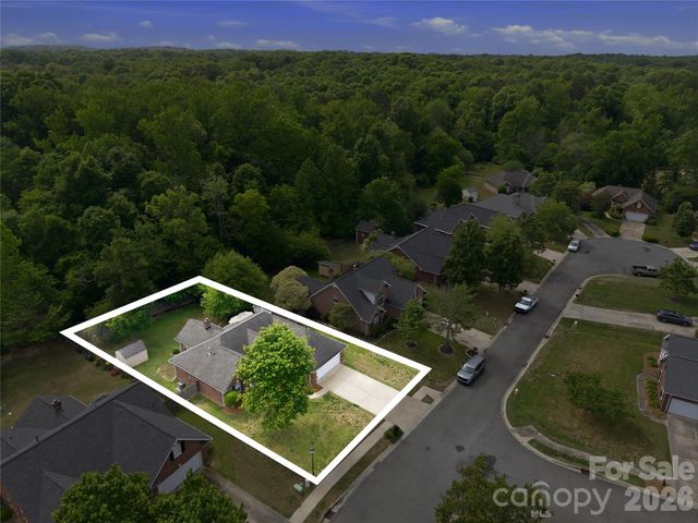 12626 Hill Pine Road, Midland, NC 28107