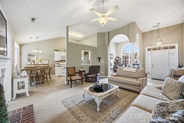 12626 Hill Pine Road, Midland, NC 28107