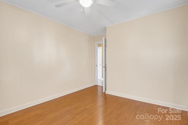 106 Pressley Road, Canton, NC 28716