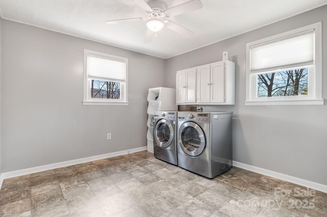 106 Pressley Road, Canton, NC 28716