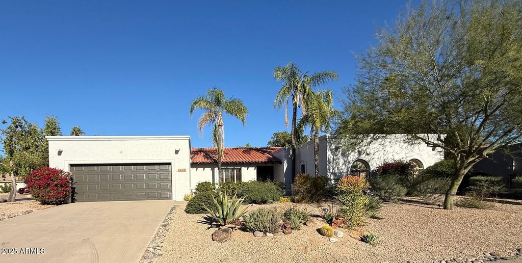 8308 E VISTA DE VALLE --, Scottsdale, AZ 85255