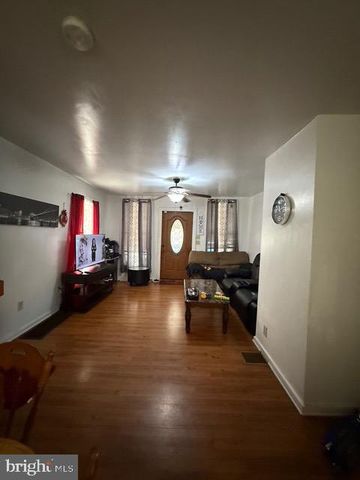 221 KINGS MILL RD, York, PA 17401