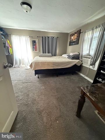 221 KINGS MILL RD, York, PA 17401